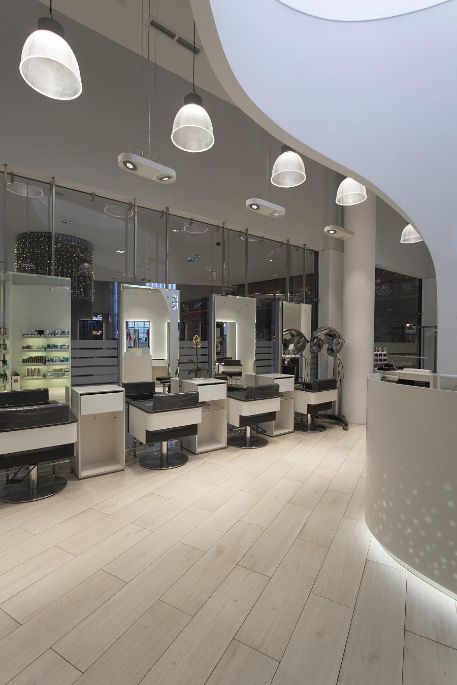 Профессиональный дизайн салонов красоты